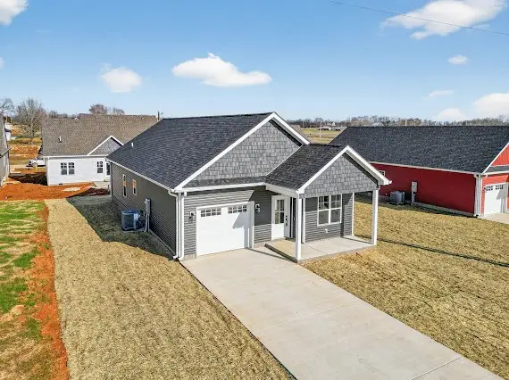 104 Joiner Ave, Elkton, KY 42220 - #2