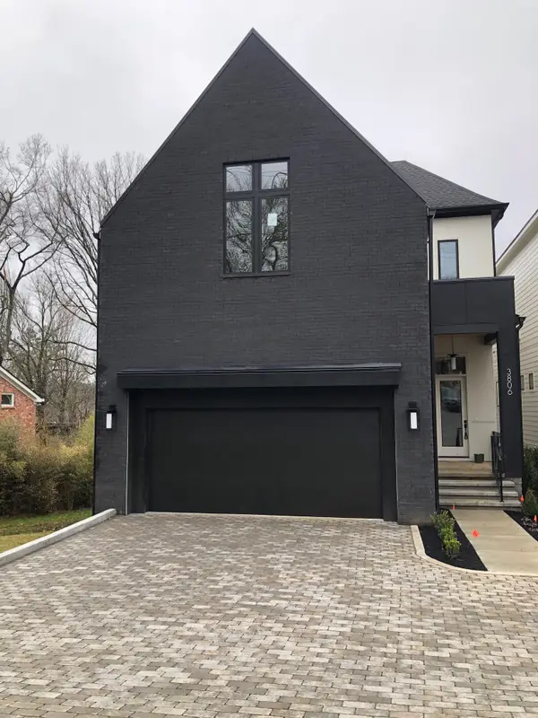 3806 Harding Pl, Nashville, TN 37215