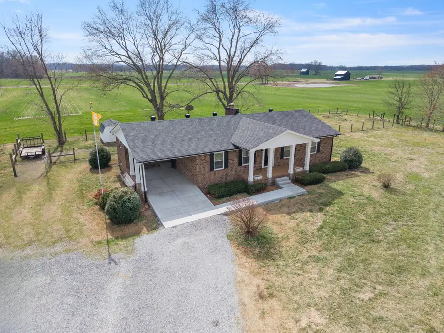 8412 Highway 41 N, Adams, TN 37010 - #2