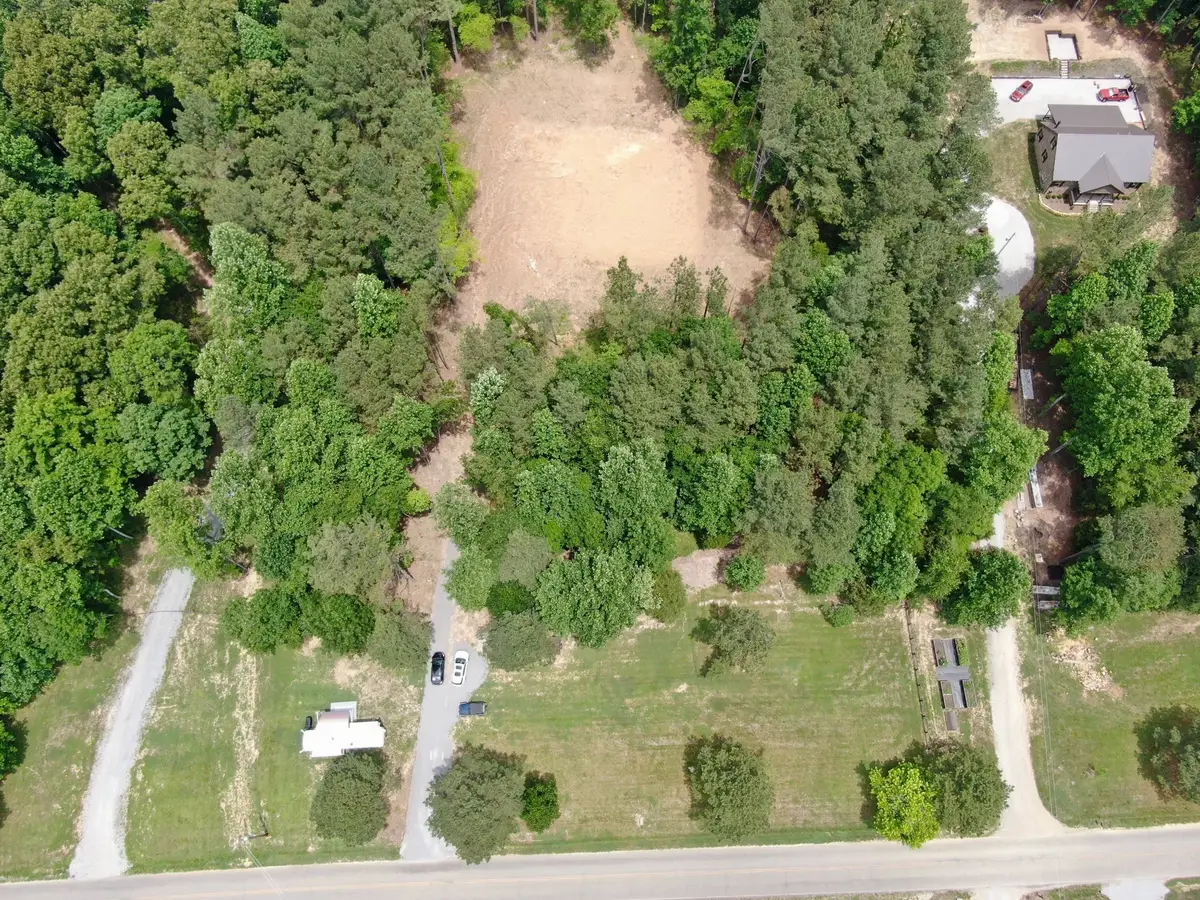 1429 Old Stage Rd, Charlotte, TN 37036 - #1