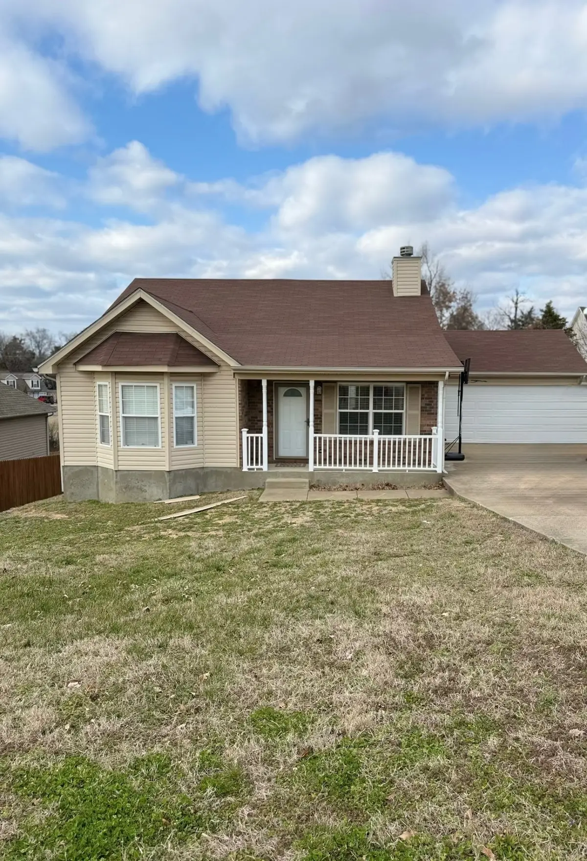 105 Alice Ave, La Vergne, TN 37086 - #1