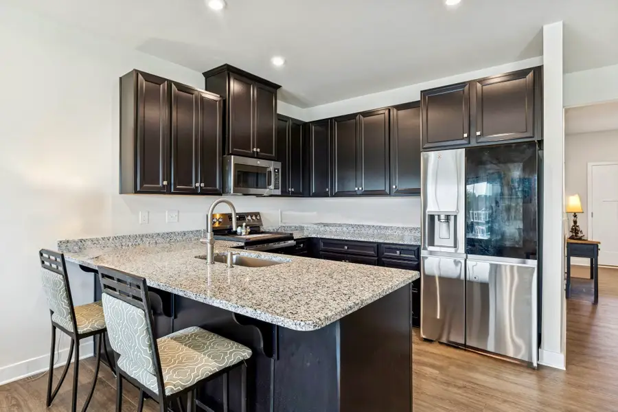 1807 Goldsberry Dr, Columbia, TN 38401 - #2