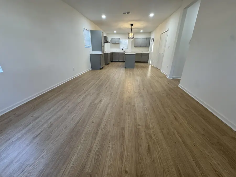 33 N Merton St, Memphis, TN 38112 - #2