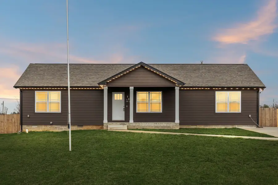 106 Norris Dr, Clarksville, TN 37042 - #2