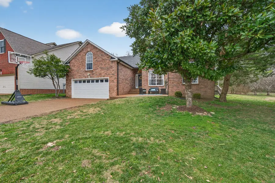 108 Ben Brush Cir, Franklin, TN 37069 - #2