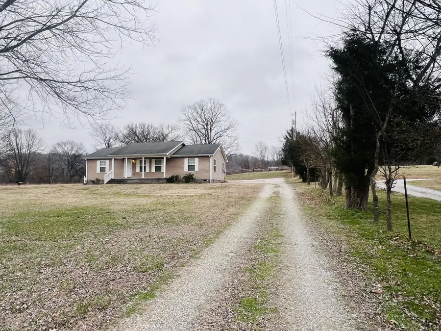 8659 Dog Branch Rd, Mount Pleasant, TN 38474 - #2