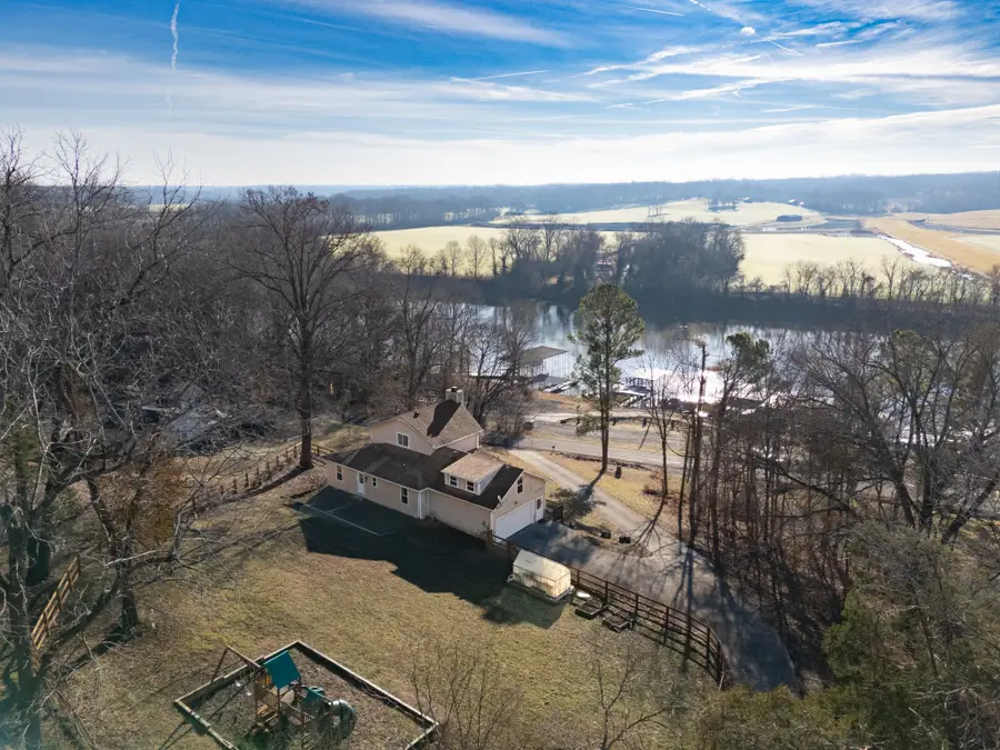 1176 Seven Mile Ferry Rd N, Clarksville, TN 37040 - #2