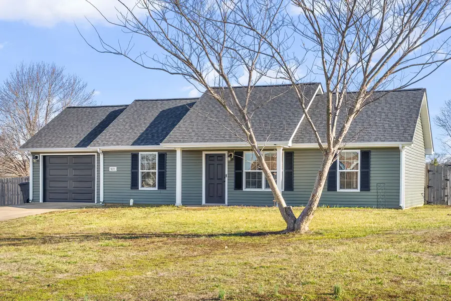 1071 Meshaw Trl, Clarksville, TN 37040 - #3