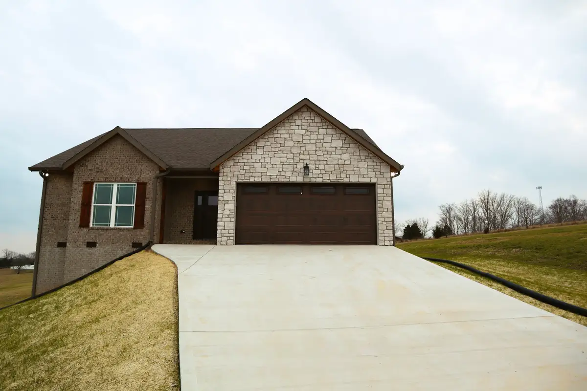 4114 Summer Pt, Cookeville, TN 38501 - #1