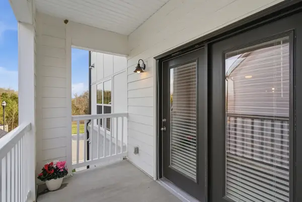 934 Governors Ct #202, Antioch, TN 37013