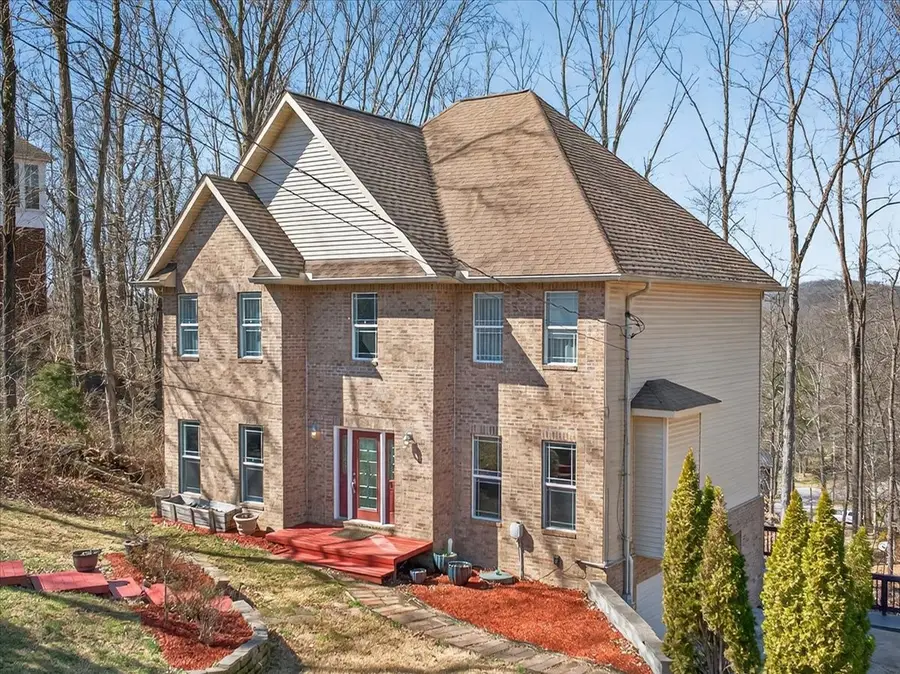 110 S High Ridge Dr, Goodlettsville, TN 37072 - #3