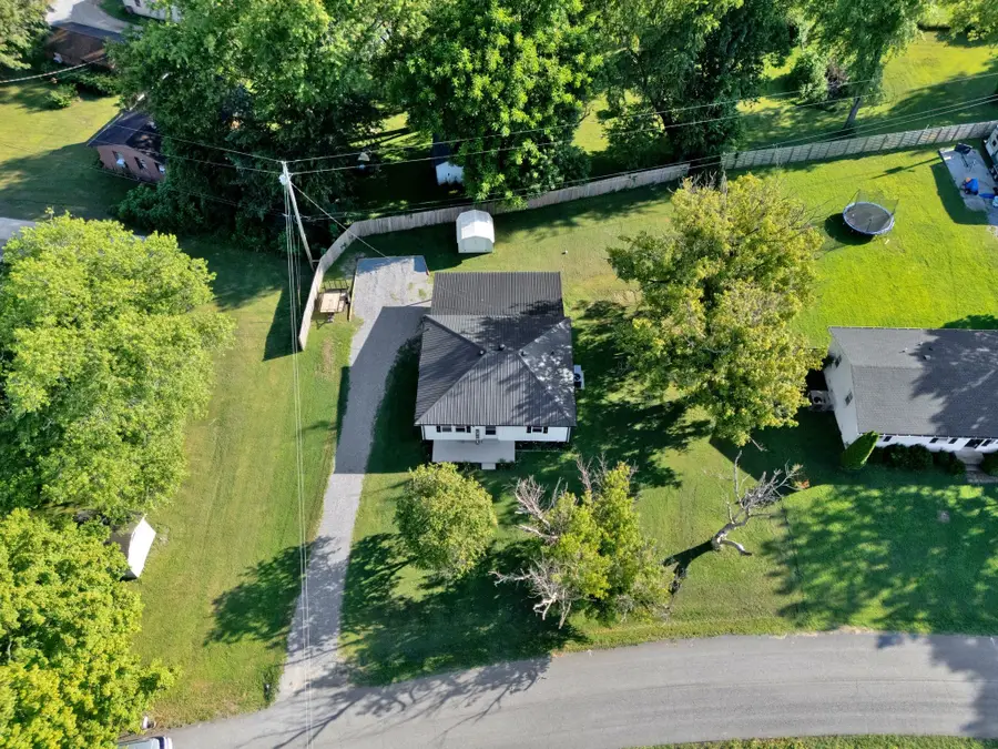 1012 Gifford Ln, Bethpage, TN 37022 - #3