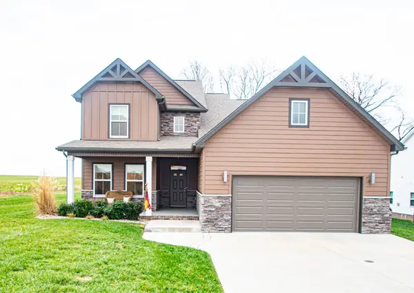 2709 Remington Trce, Clarksville, TN 37043