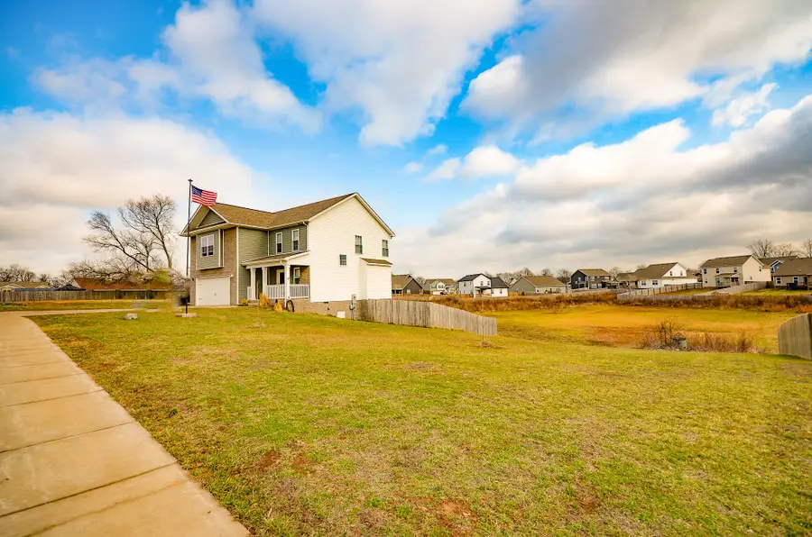 1269 Bailywick Dr, Clarksville, TN 37042 - #3