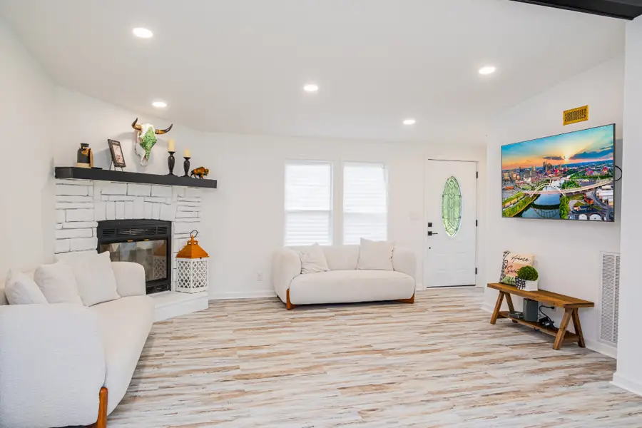 5071 Shelbyville Rd, McMinnville, TN 37110 - #2