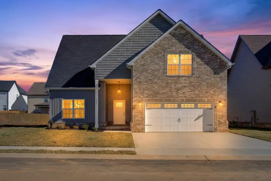 622 Woodrush Dr, Clarksville, TN 37040 - #2