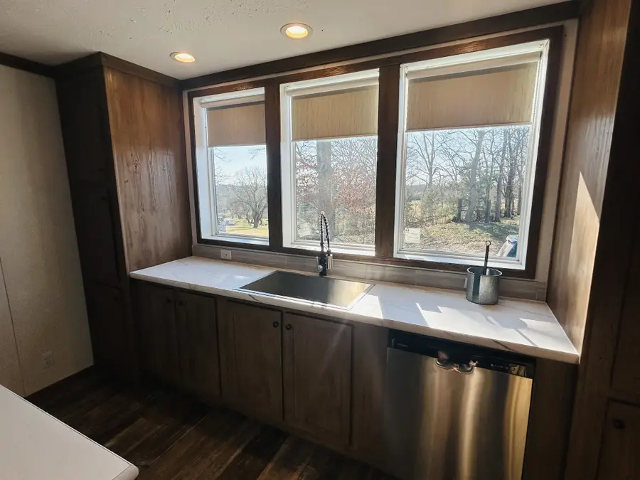 112 Carter Ln, Castalian Springs, TN 37031 - #3