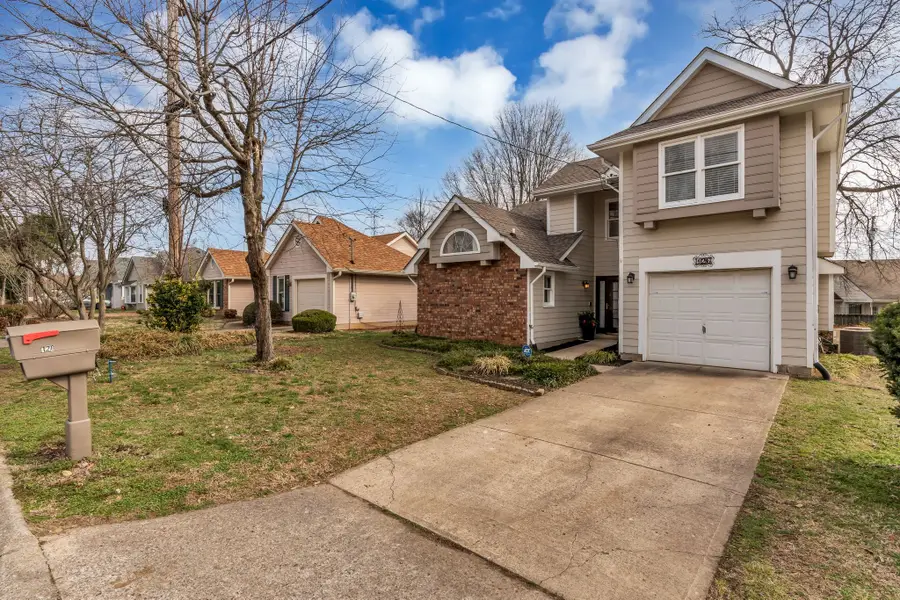 126 Southern Trce, Hendersonville, TN 37075 - #3