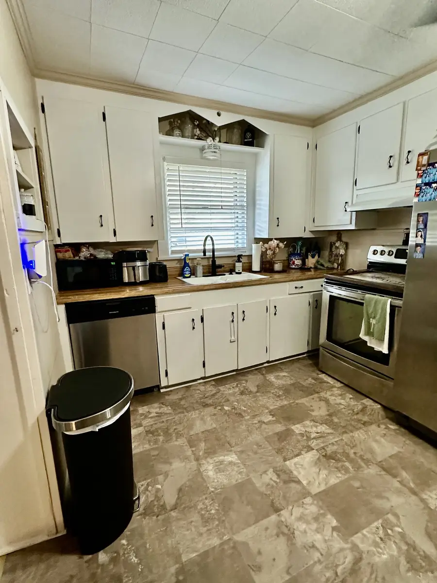 104 Fair St, McMinnville, TN 37110 - #2