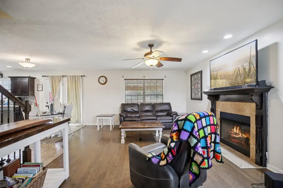 139 Buttermere Dr, Clarksville, TN 37040 - #2