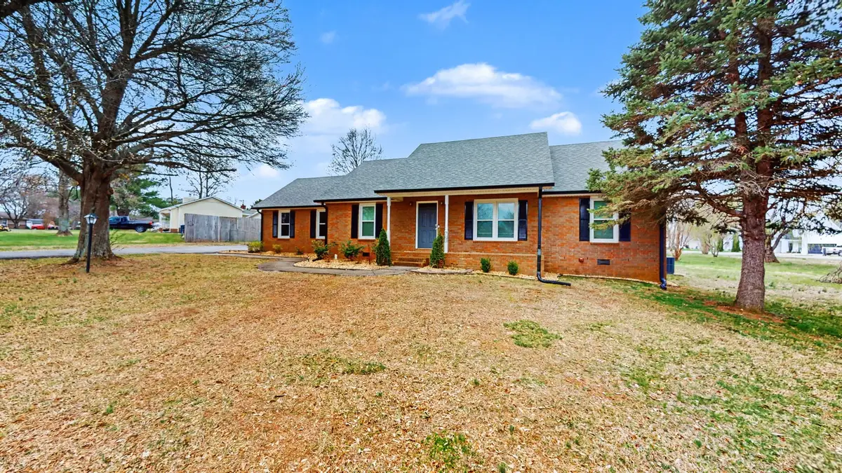 701 Spike Trl, Murfreesboro, TN 37129 - #1