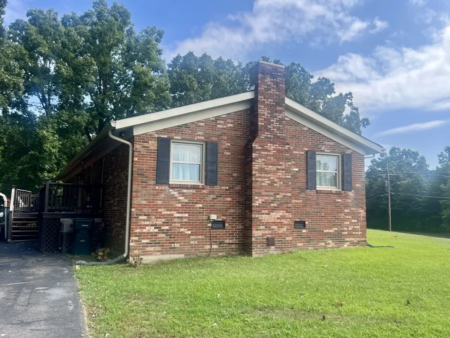448 Powers Blvd, Waverly, TN 37185 - #3