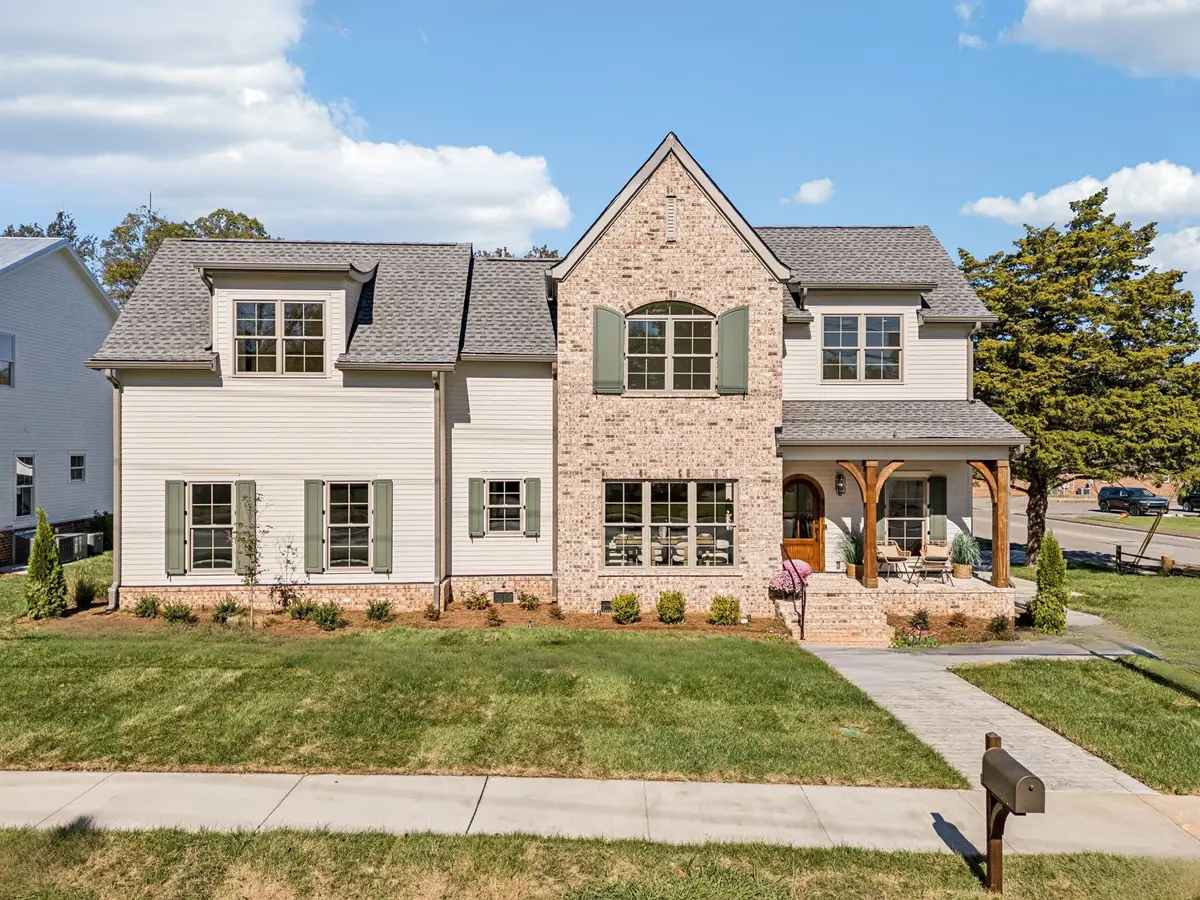 304 Bridge Ave, Murfreesboro, TN 37129 - #1