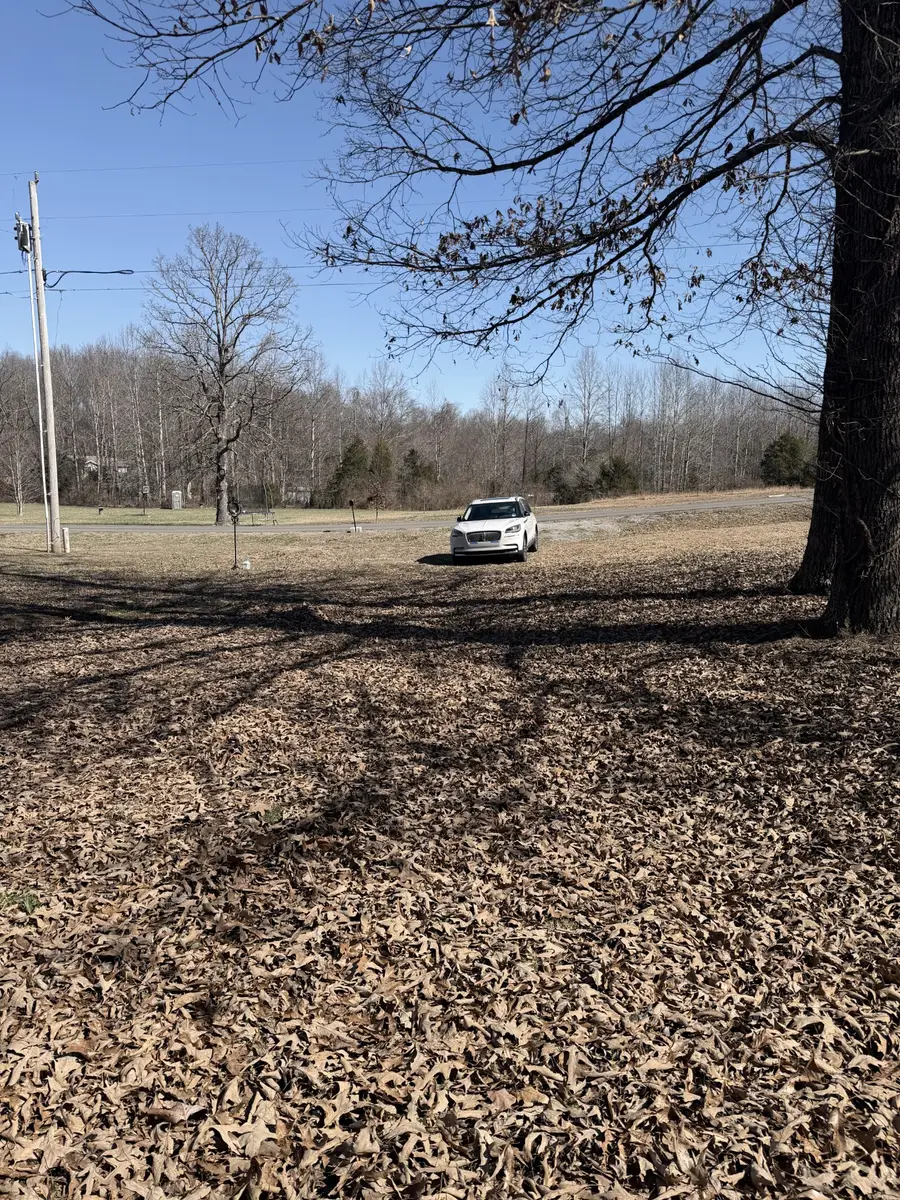 343 Wesley Ln, Cadiz, KY 42211 - #3