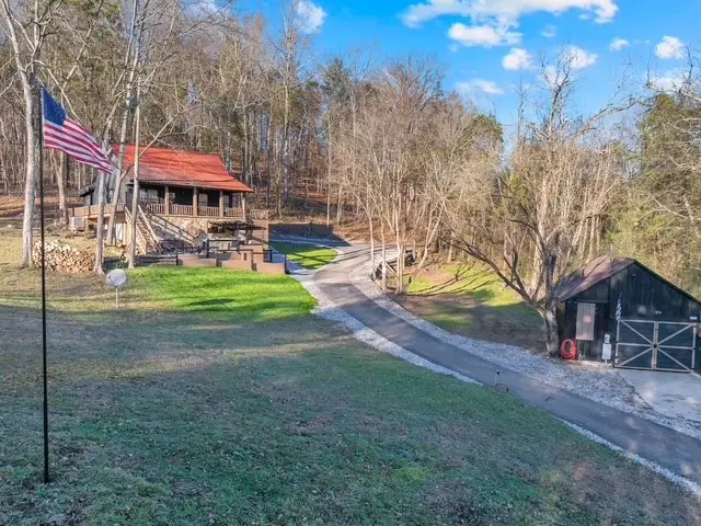 1956 Vanzant Bend Rd, Belvidere, TN 37306 - #2