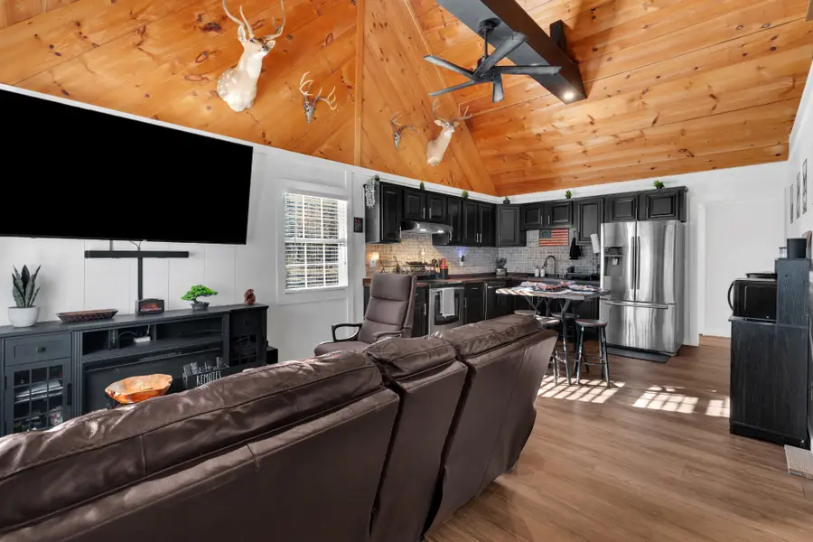 1956 Vanzant Bend Rd, Belvidere, TN 37306 - #3