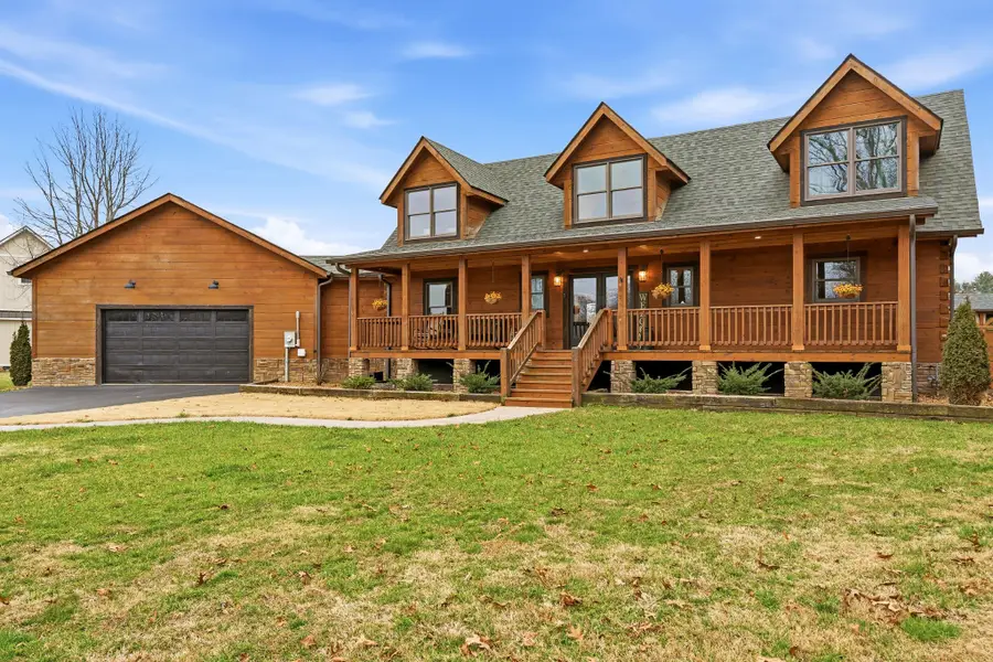 530 Parkway Rd, Tullahoma, TN 37388 - #2