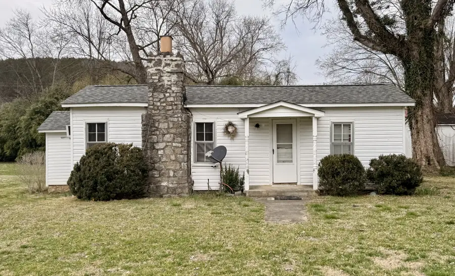 109 Mcbroom St, Woodbury, TN 37190 - #3