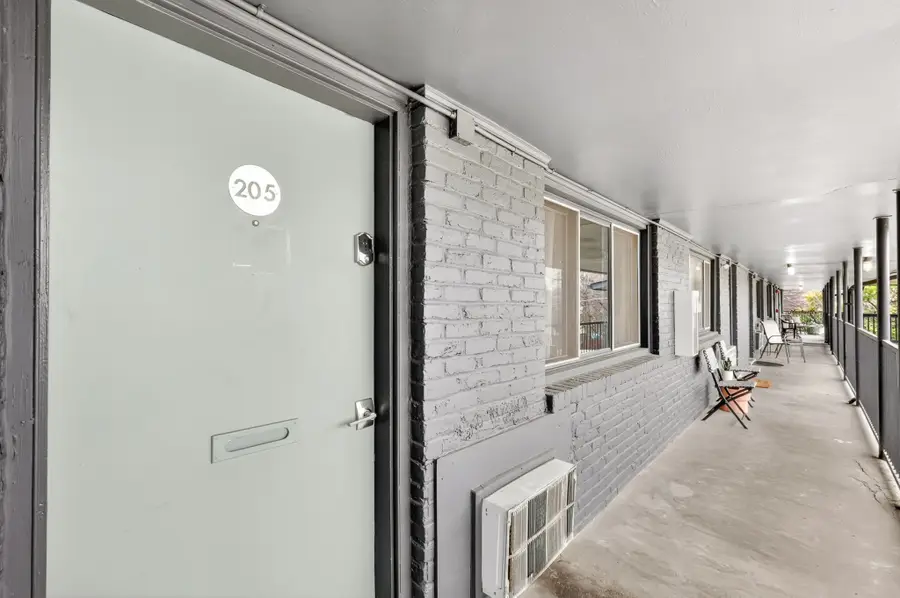 803 Hillview Hts #205, Nashville, TN 37204 - #2