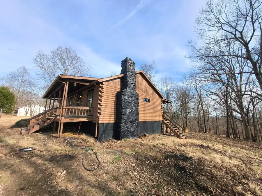 4474 Cumberland City Rd, Indian Mound, TN 37079 - #2