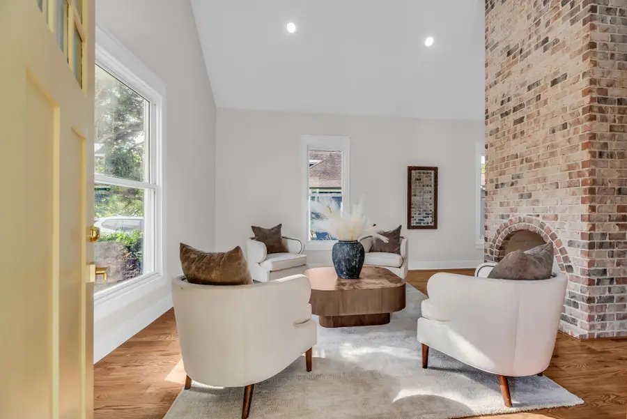 323 50th Ave N, Nashville, TN 37209 - #3