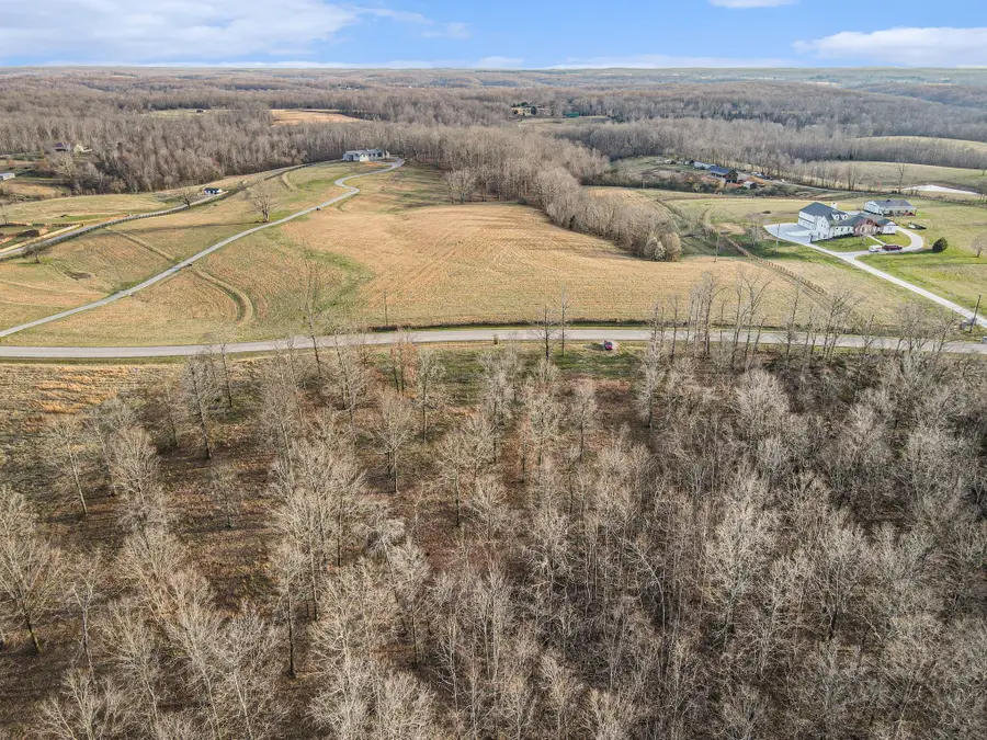 7850 W Lick Creek Rd, Primm Springs, TN 38476 - #2