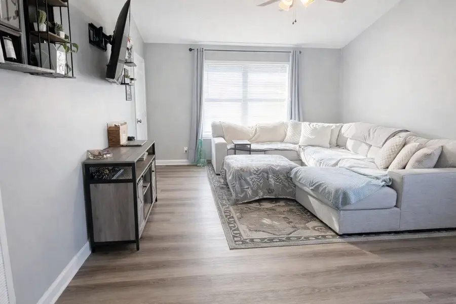 1303 Chucker Dr, Clarksville, TN 37042 - #2