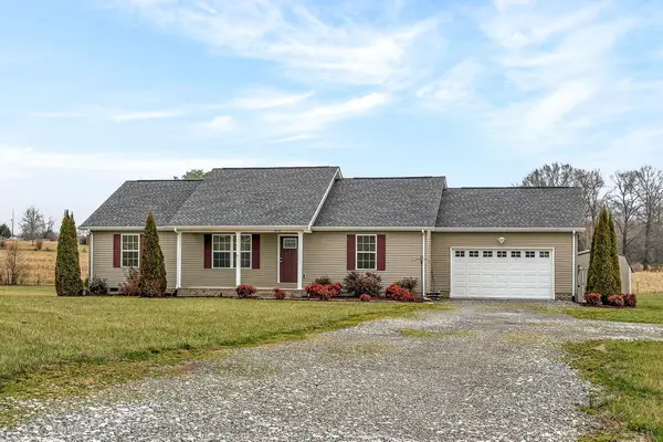 3490 Pigeon Hill Rd, McMinnville, TN 37110