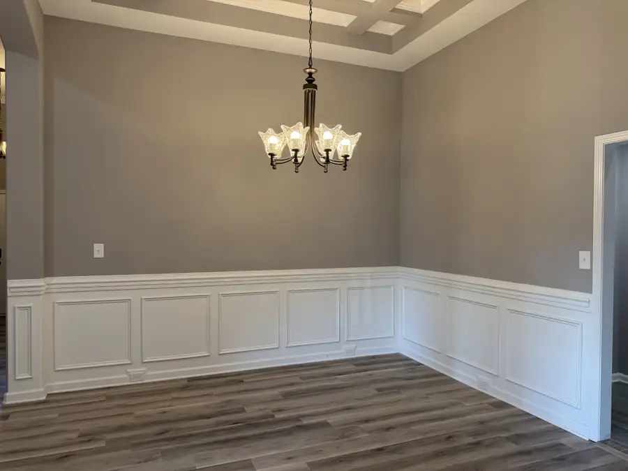 304 Bluebell Dr, Clarksville, TN 37043 - #3