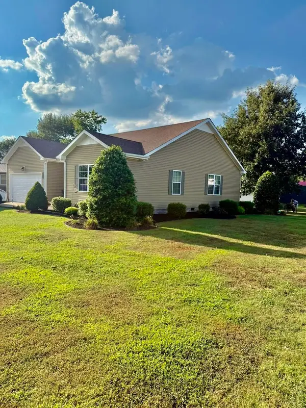 97 Weathers Ave, Elkton, KY 42220