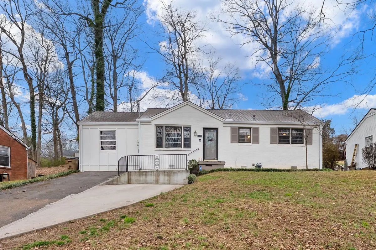 520 Cottonwood Dr, Nashville, TN 37214 - #1