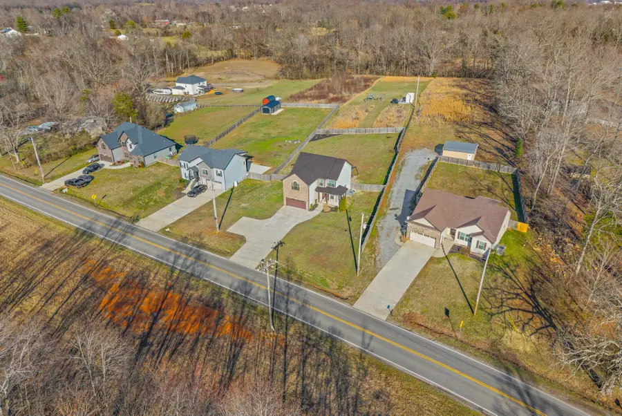 1673 Dotsonville Rd, Clarksville, TN 37042 - #2