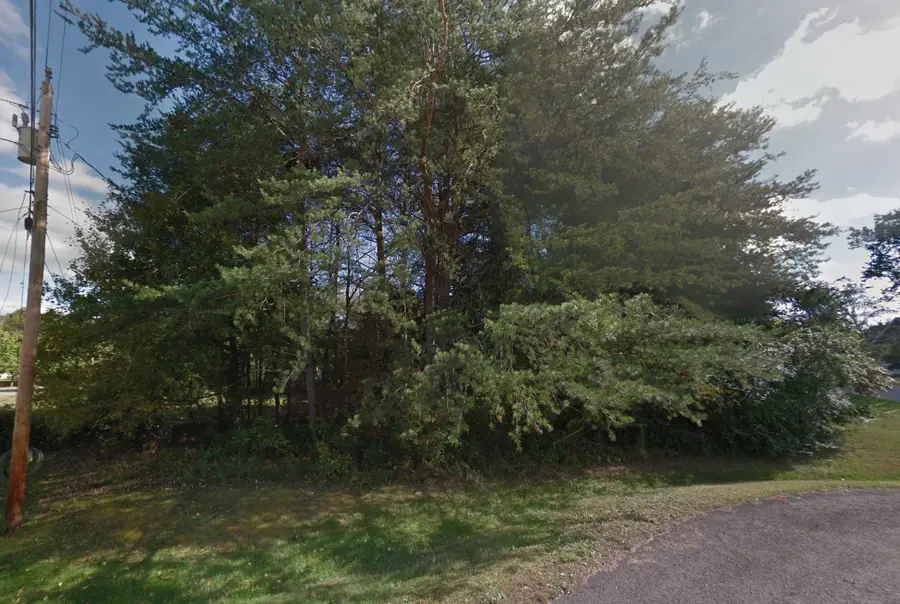 484 Harpeth Meadows Dr, Kingston Springs, TN 37082 - #2