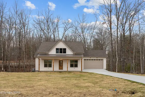 7058 Topez Drive, Crossville, TN 38572