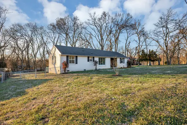 304 Michael Dr, Nashville, TN 37214