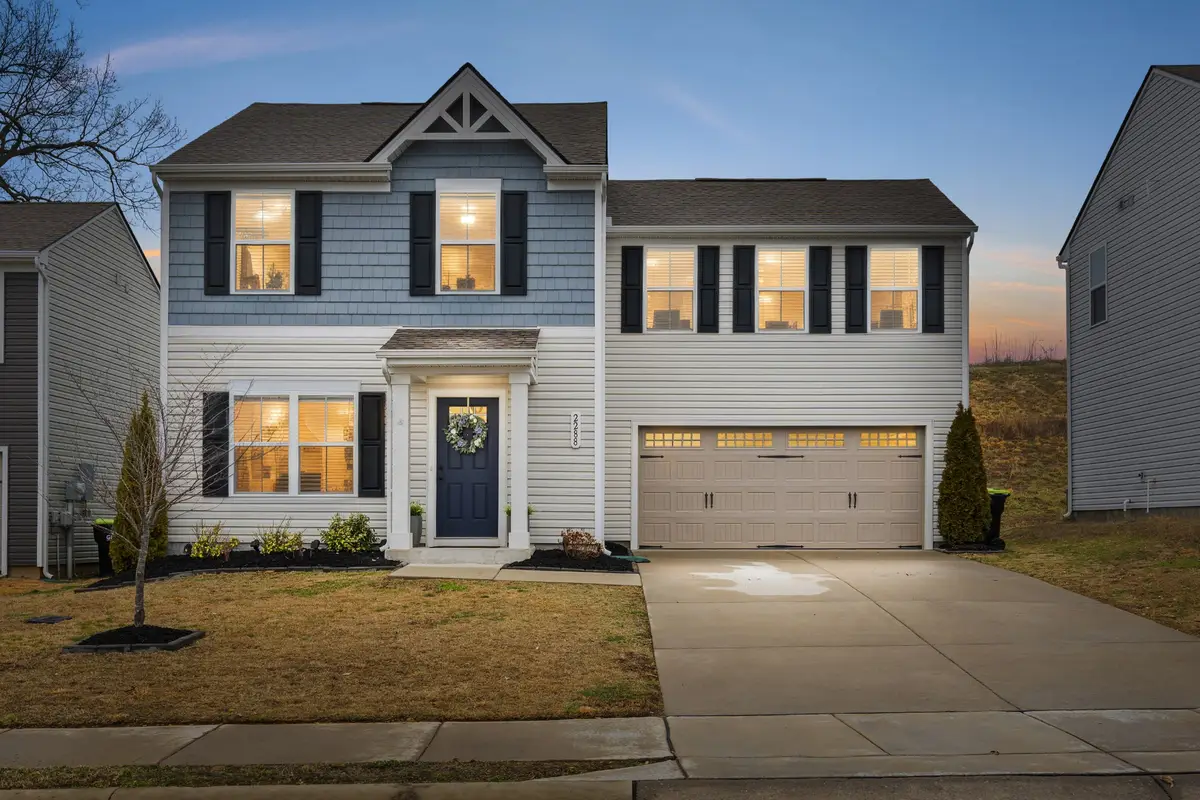 2288 Brokeshire Dr, White House, TN 37188 - #1