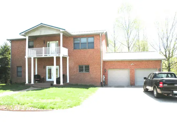 150 J W Thompson Road N, Westmoreland, TN 37186