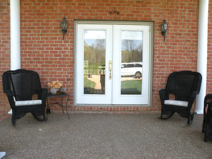 150 J W Thompson Road N, Westmoreland, TN 37186 - #3