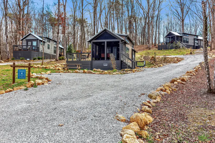 42 Oakleaf Trl, Tracy City, TN 37387 - #3