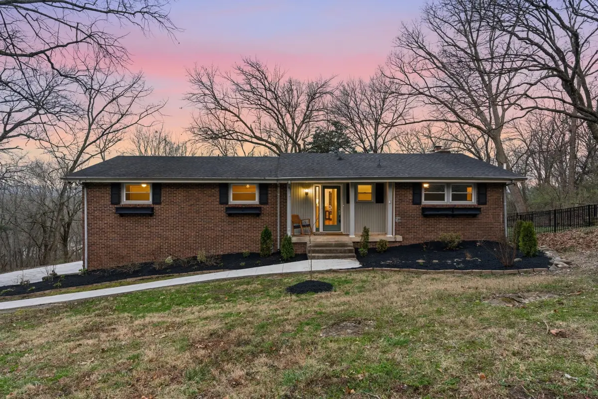 6456 Fleetwood Dr, Nashville, TN 37209 - #1